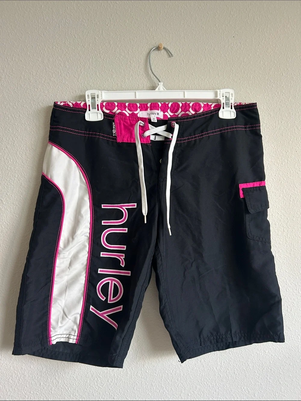 Y2K Hurley Fall 2008 Black with Pink Trim Swim Shorts
